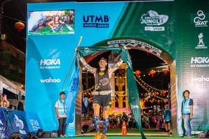 BIB: 122
                            <button type="button" onclick="openModal(21811744)" class="btn btn-primary btn-sm float-right btn-popup" data-toggle="modal" data-target=".modal-high-quality">
                        <i class="fas fa-shopping-cart"></i> Add to Cart
                    </button>
                                            <button type="button" onclick="isThisMe(21811744, true)" class="btn btn-success btn-sm float-right btn-popup btn-isme hidden" data-toggle="tooltip" data-placement="bottom" title="นี่คือรูปของคุณใช่ไหม คลิกที่นี่เพื่อเอาเข้าอัลบั้ม">
                        <i class="fas fa-plus"></i> Add to album
                    </button>
                    <button type="button" onclick="isThisMe(21811744, false)" class="btn btn-warning btn-sm float-right btn-popup btn-isnotme hidden">
                        <i class="fas fa-ban"></i> Remove from album
                    </button>